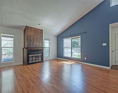 635 Haines Avenue - Photo Thumbnail 5