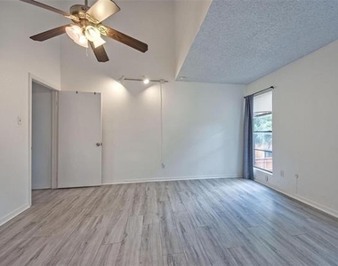 635 Haines Avenue - Photo Thumbnail 18