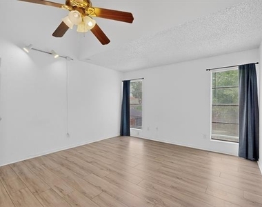 635 Haines Avenue - Photo Thumbnail 30