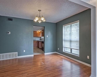635 Haines Avenue - Photo Thumbnail 8