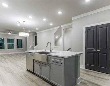 3325 Norris Street - Photo Thumbnail 2