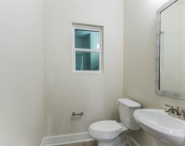 3325 Norris Street - Photo Thumbnail 9