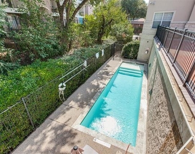 3102 Kings Road - Photo Thumbnail 10
