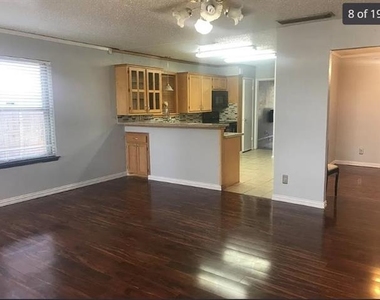 210 Nettletree Street - Photo Thumbnail 5