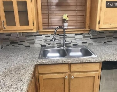210 Nettletree Street - Photo Thumbnail 3