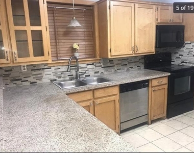 210 Nettletree Street - Photo Thumbnail 4