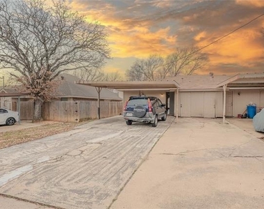 527 Crowley Road - Photo Thumbnail 14