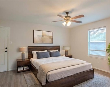 527 Crowley Road - Photo Thumbnail 8