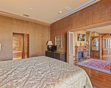 5320 E Mockingbird Lane - Photo Thumbnail 17