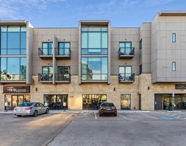 5320 E Mockingbird Lane - Photo Thumbnail 1