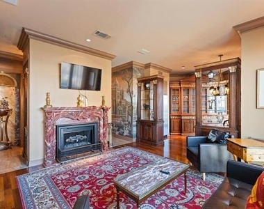 5320 E Mockingbird Lane - Photo Thumbnail 8