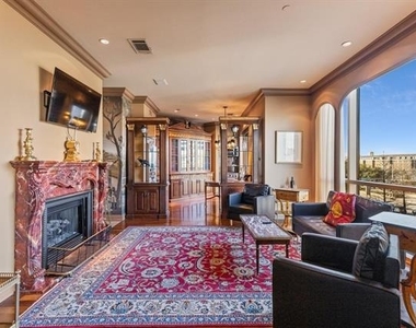 5320 E Mockingbird Lane - Photo Thumbnail 10