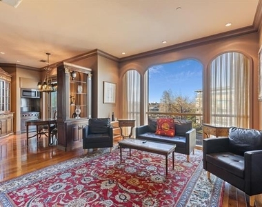5320 E Mockingbird Lane - Photo Thumbnail 6