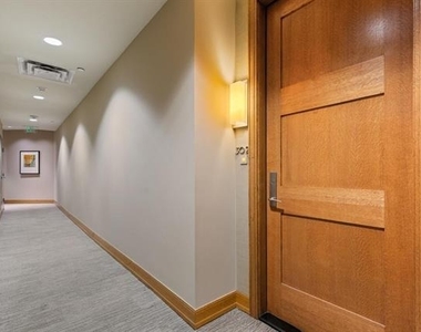 5320 E Mockingbird Lane - Photo Thumbnail 4