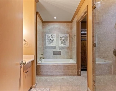 5320 E Mockingbird Lane - Photo Thumbnail 20