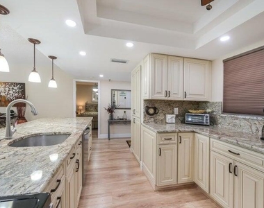 5340 Nw 2nd Avenue Nw - Photo Thumbnail 4