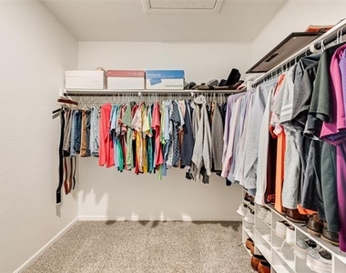 16453 Severn Lane - Photo Thumbnail 15