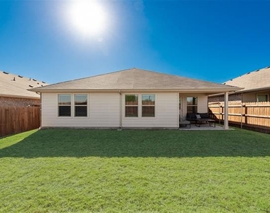 16453 Severn Lane - Photo Thumbnail 17