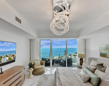 525 N Fort Lauderdale Beach Boulevard - Photo Thumbnail 3