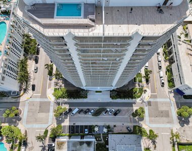 525 N Fort Lauderdale Beach Boulevard - Photo Thumbnail 12
