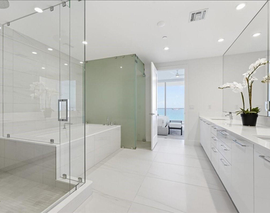 151 N Seabreeze Boulevard - Photo Thumbnail 13