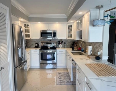 500 Ocean Trail Way - Photo Thumbnail 2