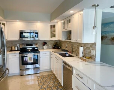 500 Ocean Trail Way - Photo Thumbnail 4