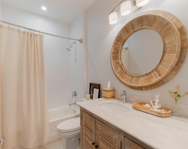 918 St George Boulevard - Photo Thumbnail 26