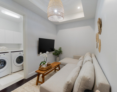 918 St George Boulevard - Photo Thumbnail 22