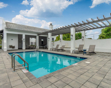 918 St George Boulevard - Photo Thumbnail 32