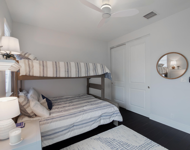 918 St George Boulevard - Photo Thumbnail 28