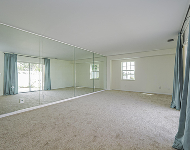 4890 Bethel Creek Drive - Photo Thumbnail 7