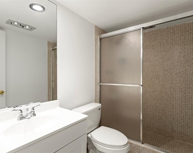 3100 Ne 48th Court - Photo Thumbnail 23
