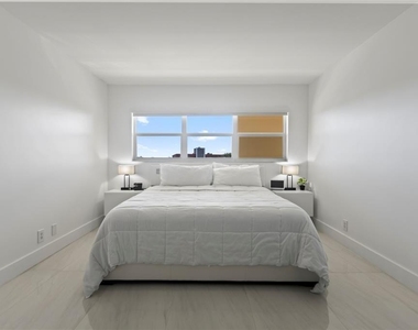 3100 Ne 48th Court - Photo Thumbnail 10