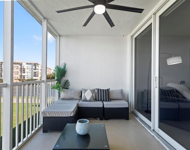3100 Ne 48th Court - Photo Thumbnail 26