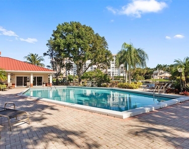 3100 Ne 48th Court - Photo Thumbnail 29