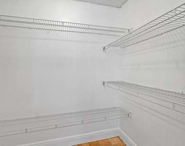 1021 Flame Vine Avenue - Photo Thumbnail 19