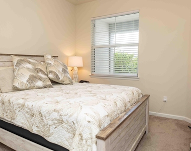12944 Sw Vermillion Circle - Photo Thumbnail 18