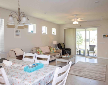 12944 Sw Vermillion Circle - Photo Thumbnail 6