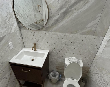 9908 Timber Creek Way - Photo Thumbnail 4