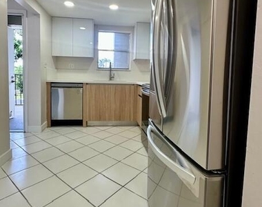 6080 Nw 44th Street - Photo Thumbnail 9
