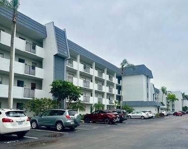 6080 Nw 44th Street - Photo Thumbnail 4