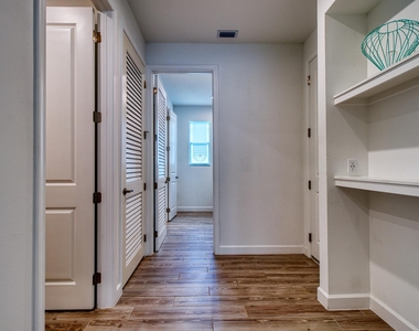 10407 Sw Aquila Way - Photo Thumbnail 40