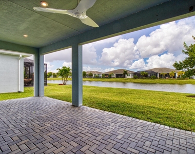 10407 Sw Aquila Way - Photo Thumbnail 18