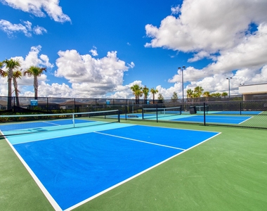 10407 Sw Aquila Way - Photo Thumbnail 62