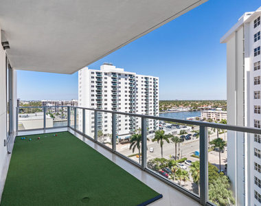 3101 S Ocean Drive - Photo Thumbnail 19