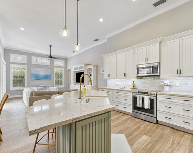 2903 Fontana Lane - Photo Thumbnail 18