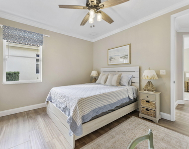 2903 Fontana Lane - Photo Thumbnail 31