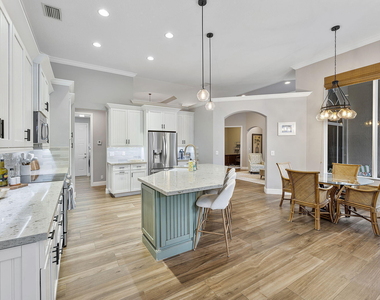 2903 Fontana Lane - Photo Thumbnail 17