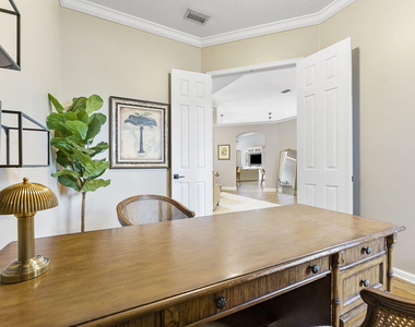 2903 Fontana Lane - Photo Thumbnail 9